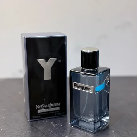 YSL Y pour homme / الفخامة تتمثل في زجاجة