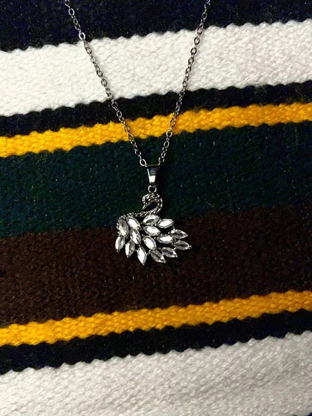 collier swan