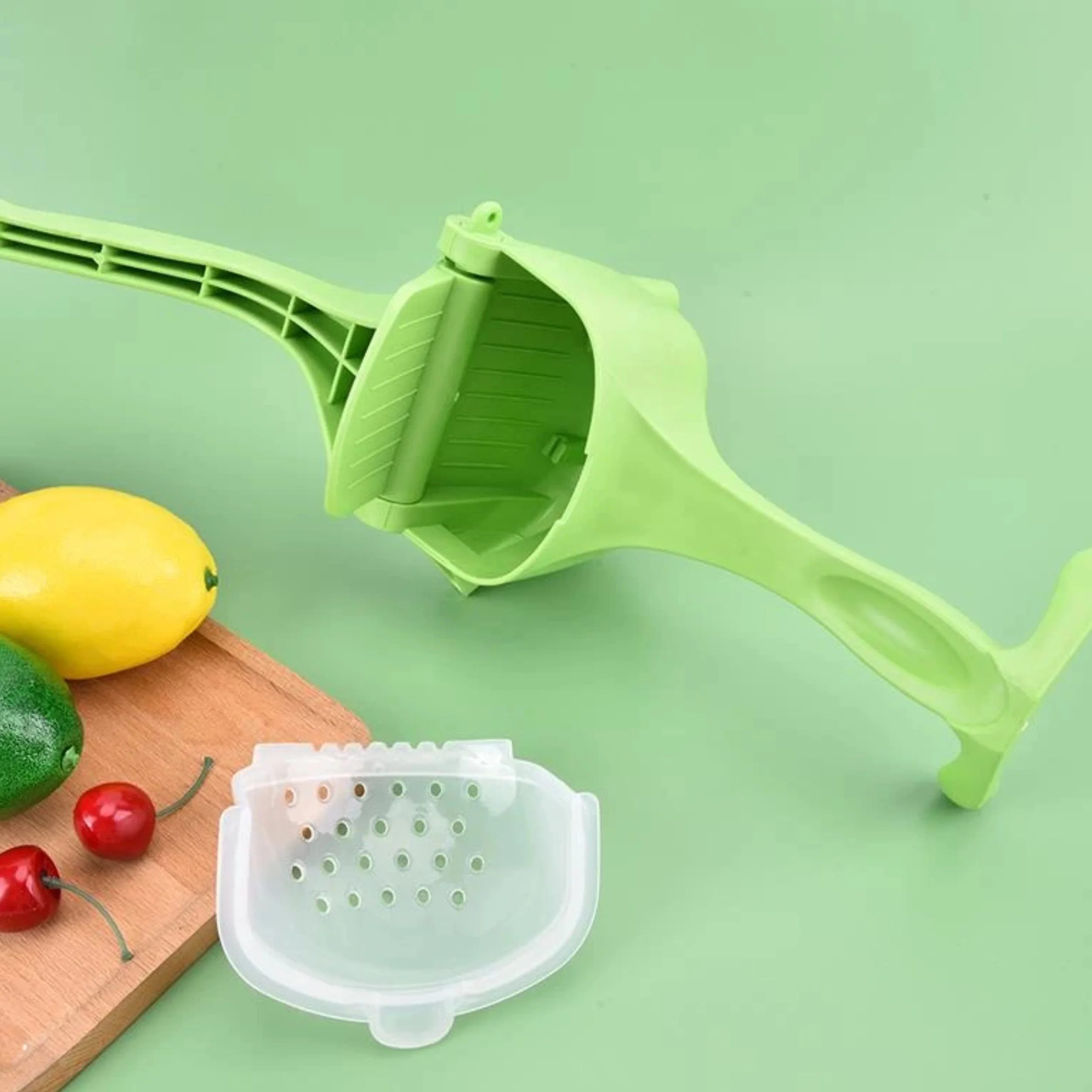 عصارة الفواكه اليدوية