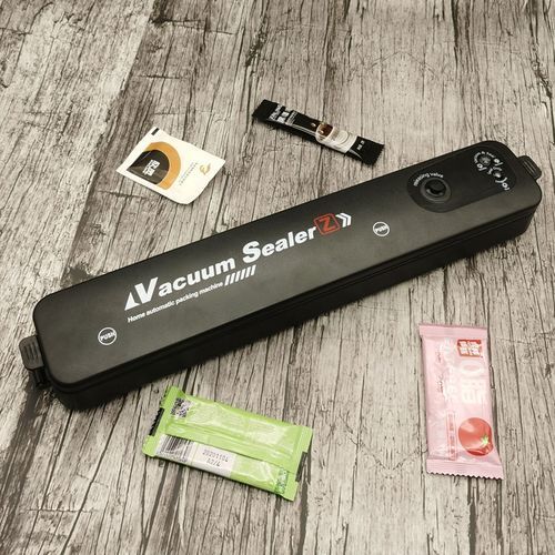 • ماكينه تغليف الأطعمه أوتوماتيك بتفريغ الهواء