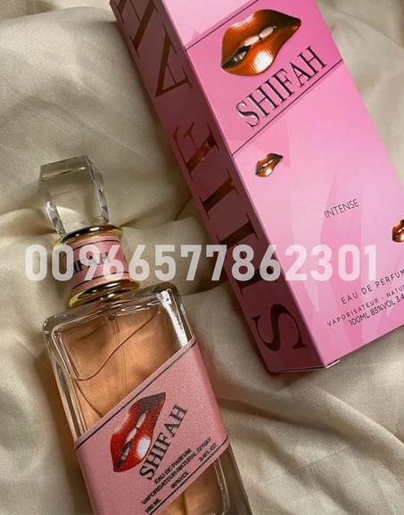 عطر شفاه 100 مل العطر الجذاب والمميز ذو الرائحة الفواحة