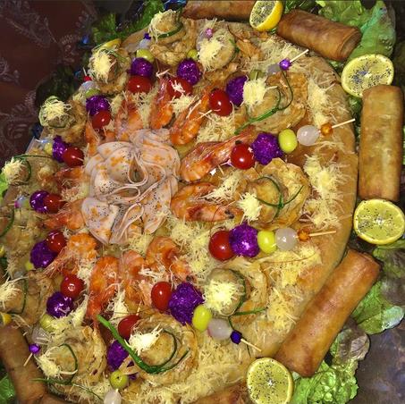 Pastilla royale crevette gris merlans calamars sain pierre