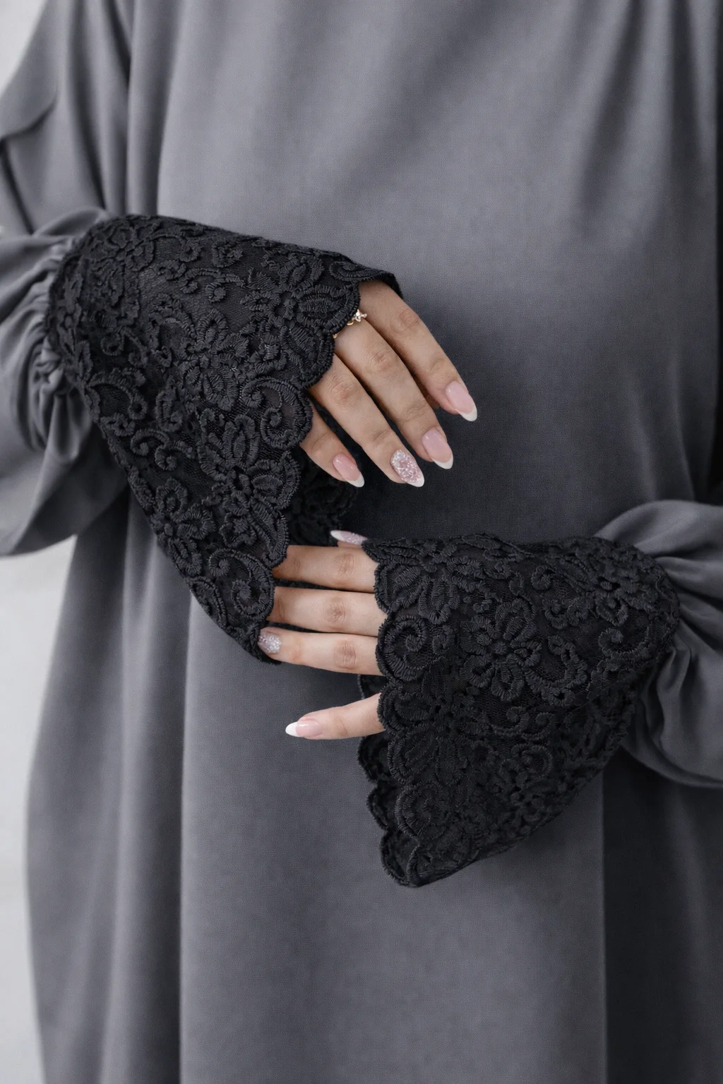 ABAYA DE PRIERE A CAPUCHE