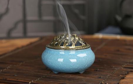 مبخرة سيراميك