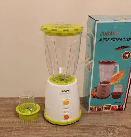 خلاط مع مطحنة