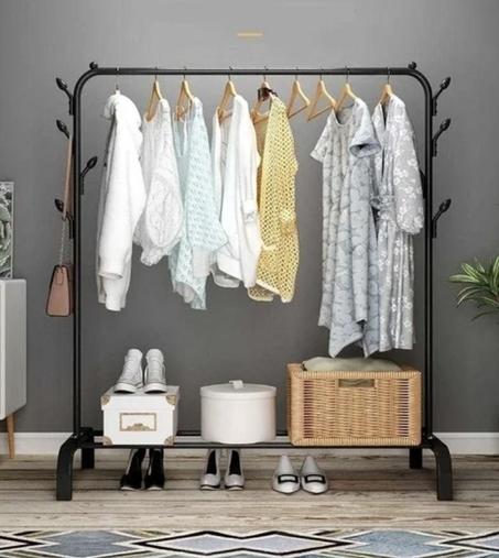 ستاند الملابس