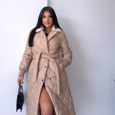 Cosy Elegance – Manteau long  à col doux