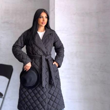 Manteau matelassé ceinturé noir – Style raffiné d’hiver