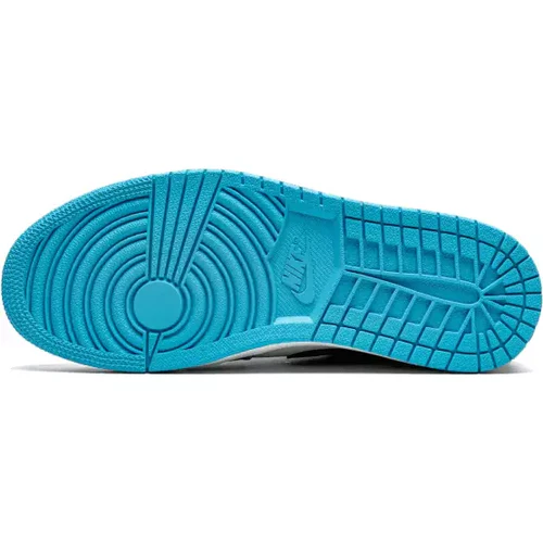 Air Jordan 1 Low UNC (2021)