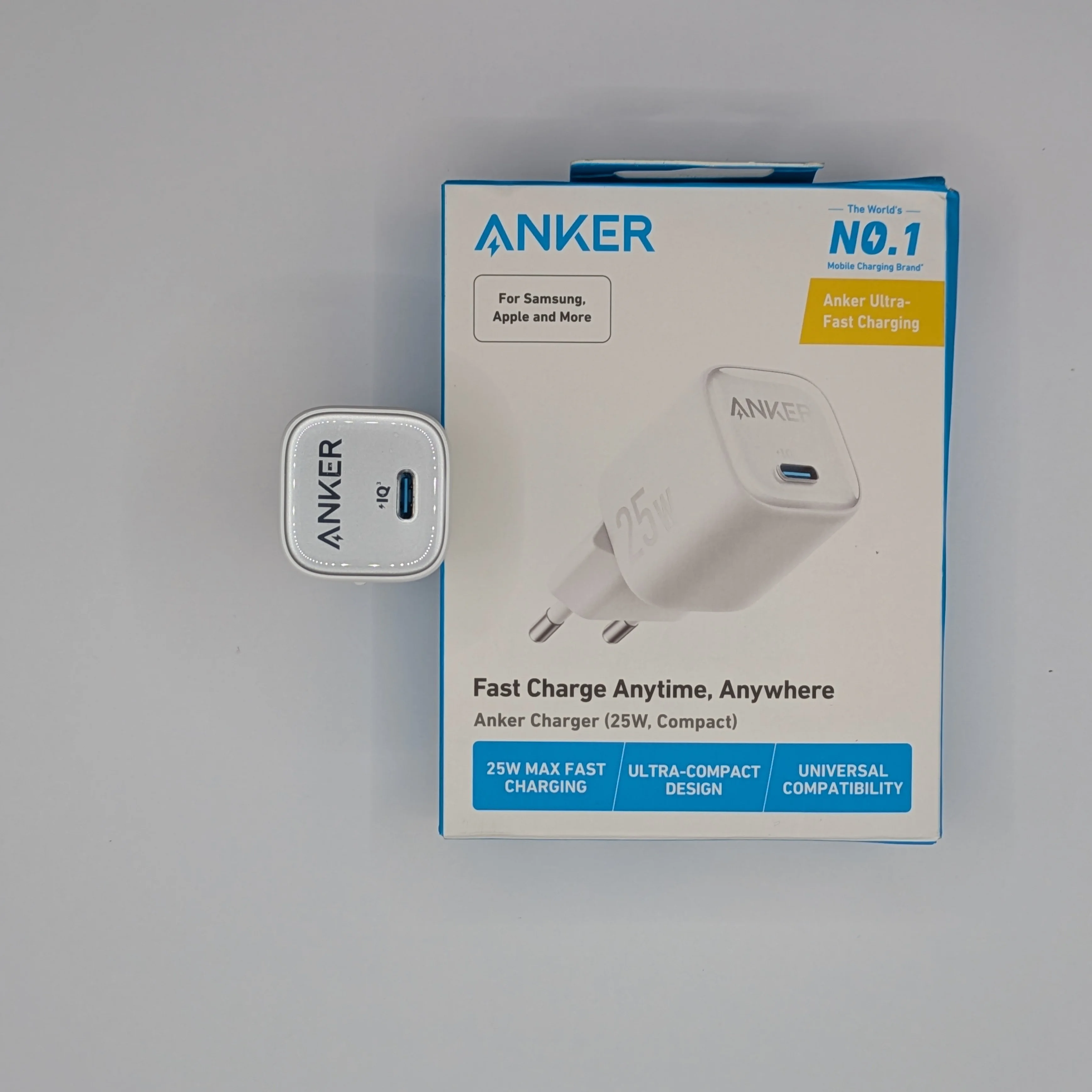 شاحن Anker بقوة 25 واط — قوة جبارة بحجم مدمج من العلامة رقم 1 عالمياً