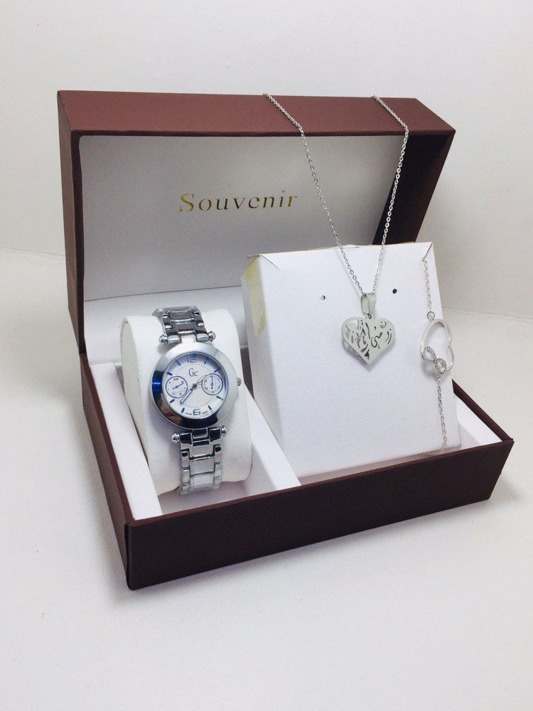stores/af4b742a-3b9e-11ea-979b-06a288a12652/products/S6uzqNHm3L3P0E0EzpKiNUMn4GwxzhpRFWY9ESll.jpeg