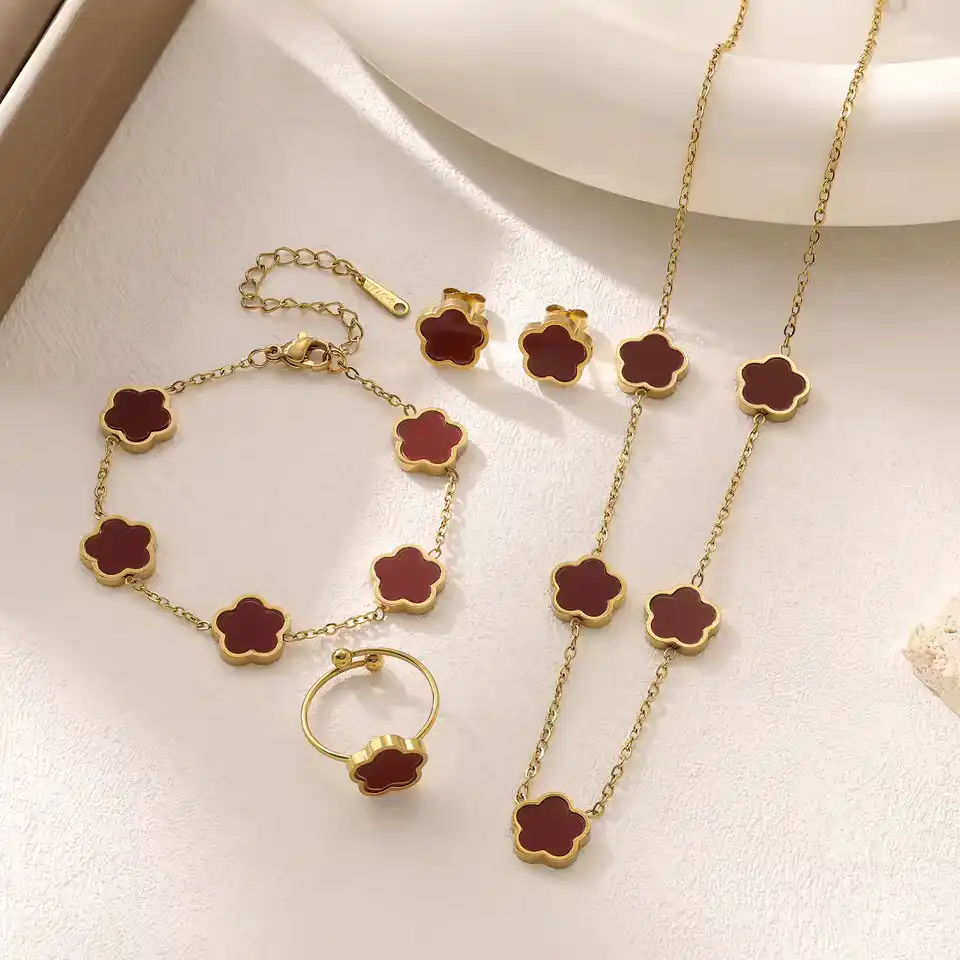 طقم مجوهرات نسائي من 4 قطع