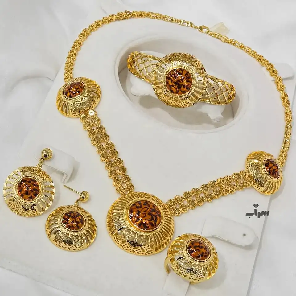طقم مجوهرات