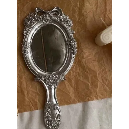 Miroir a main argenté