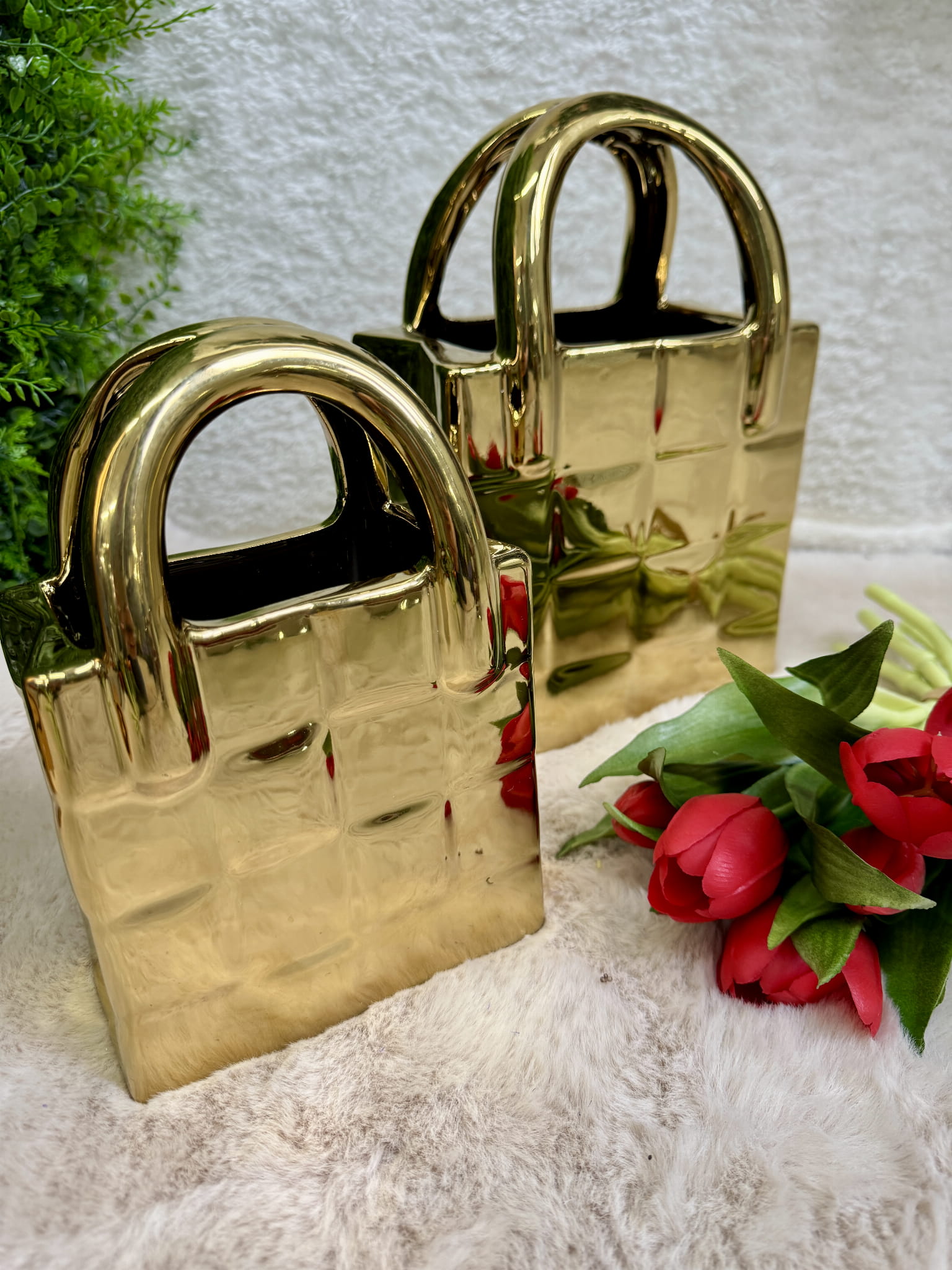 bag vase
