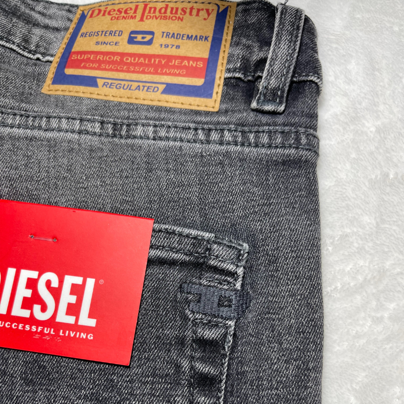 DIESLE GRIS Premium