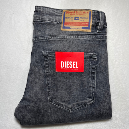 DIESLE GRIS Premium