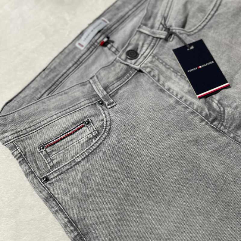 Tommy Jeans Gris Claire