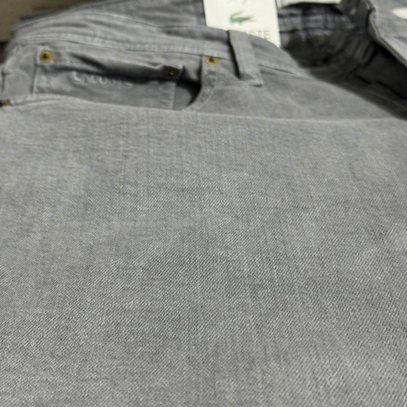 Lacoste Gris Claire - Coupe Droit
