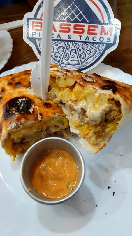 SANDIWCHS ET HAMBUGER BASSEM