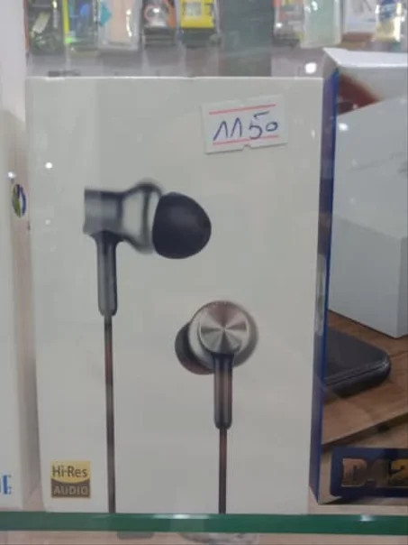 سماعات  HI-RES