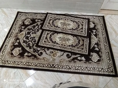 زربية 1,60*2 + 2 صوندلي