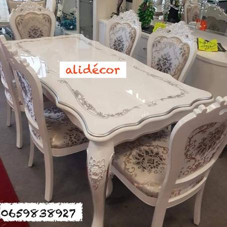 SALLE À MANGER LOUIS