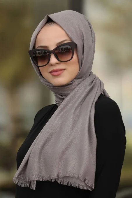 شال بيج لامع نسائي