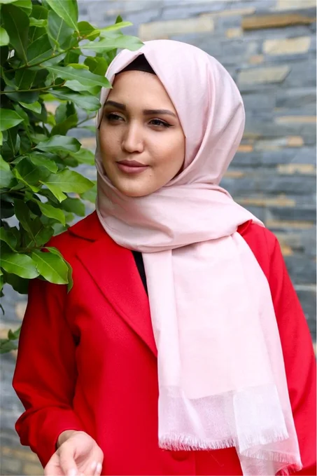 شال تول وردي فاتح نسائي