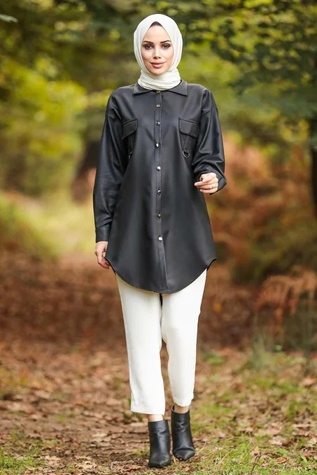 قميص محتشم جلد صناعي أسود نسائي