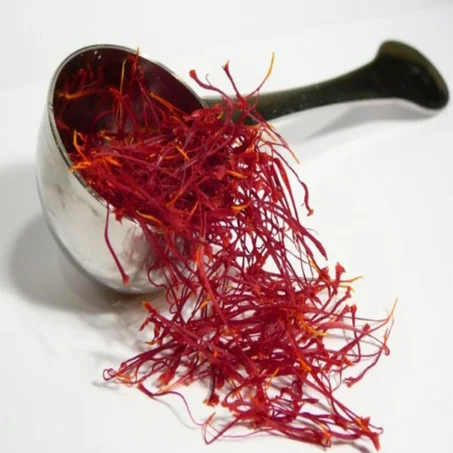 الزعفران الحر