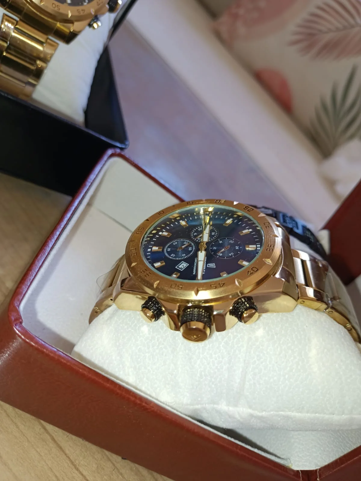 ساعة أنيقة Festina مع براسلي Lacoste