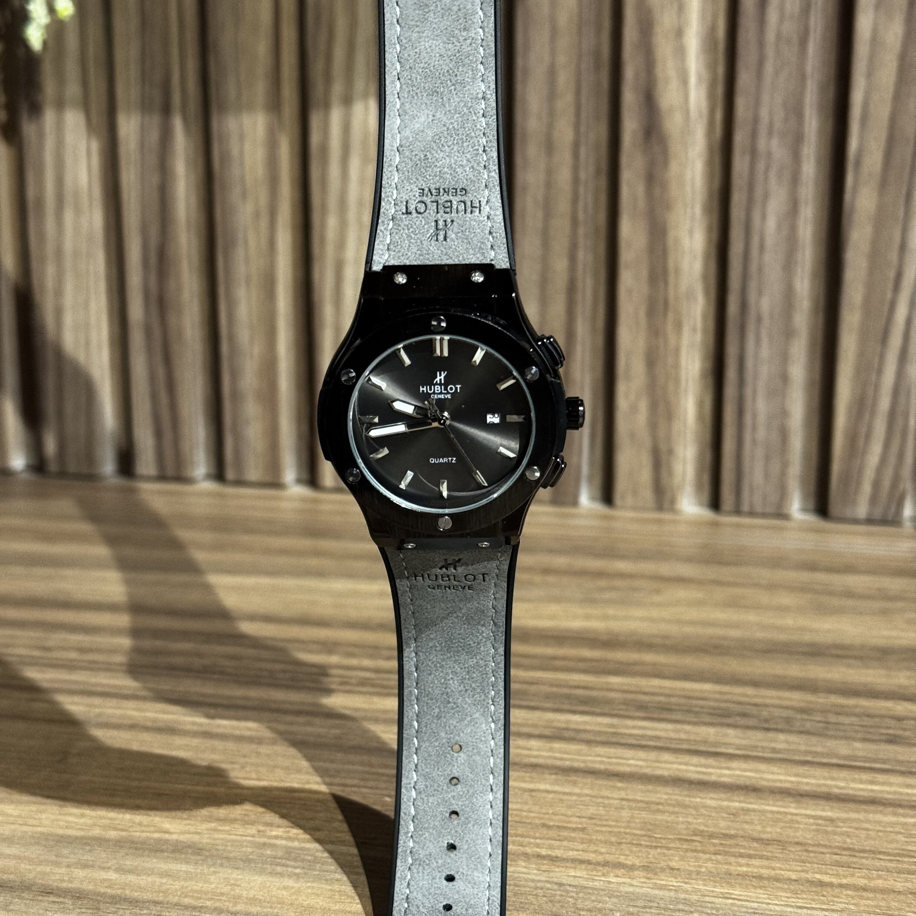 Hublot boite  simple