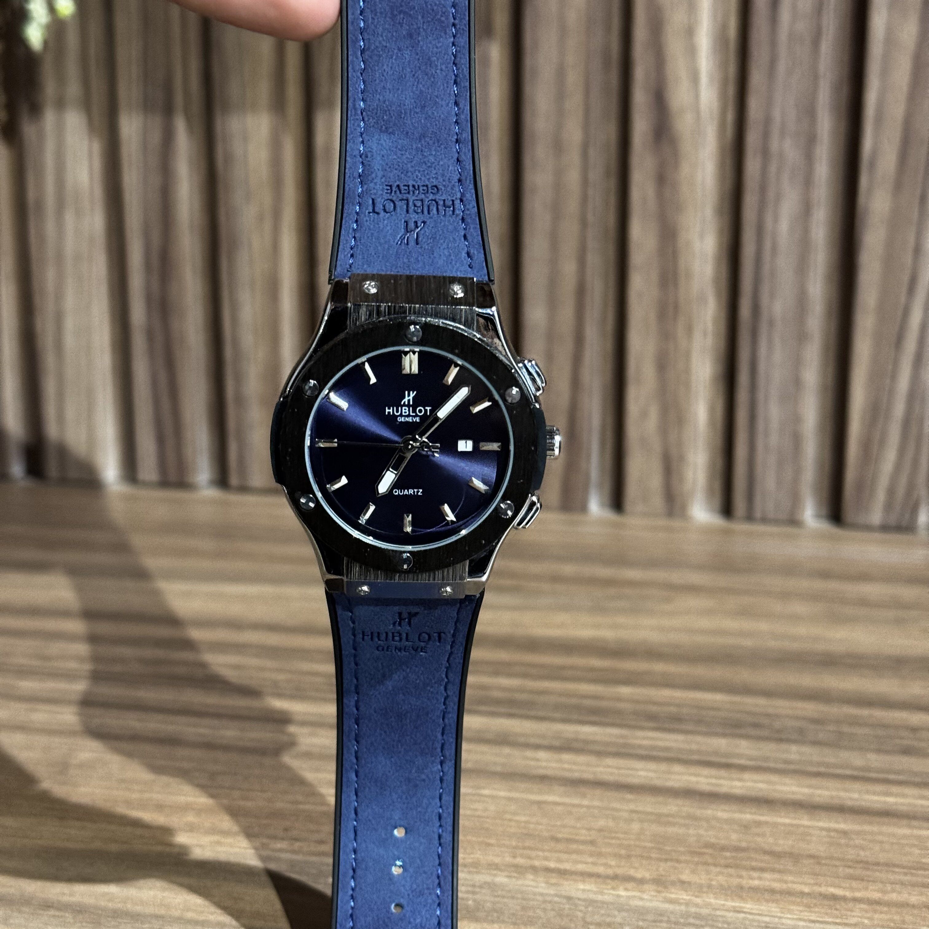Hublot boite  simple