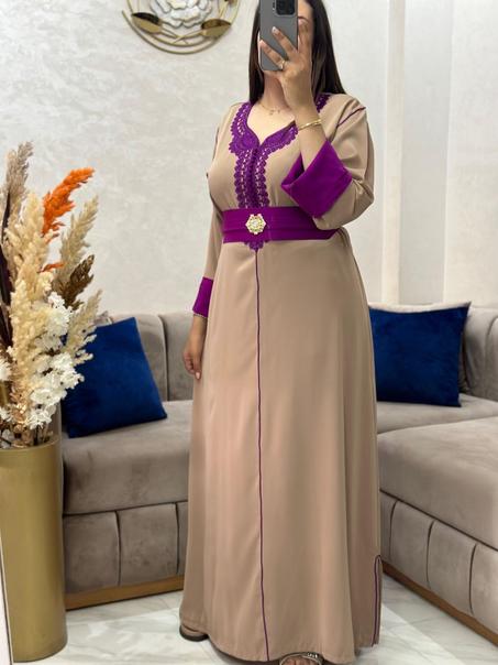 قُــــفطان كرناج بالطرز والعقاد