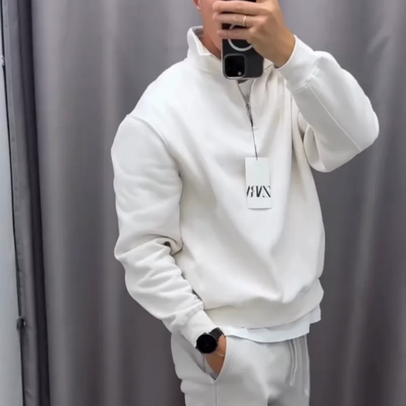 JS4 – Demi-Zip Essential