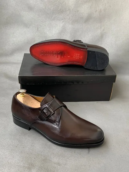 Soulier a boucle