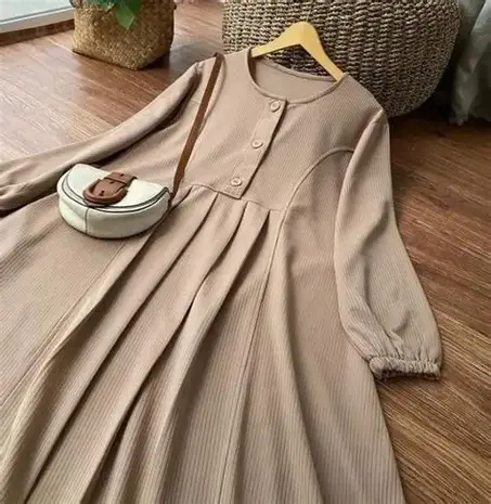 ملابس النساء