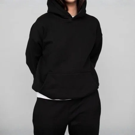 SIMPLE BLACK HOODIE