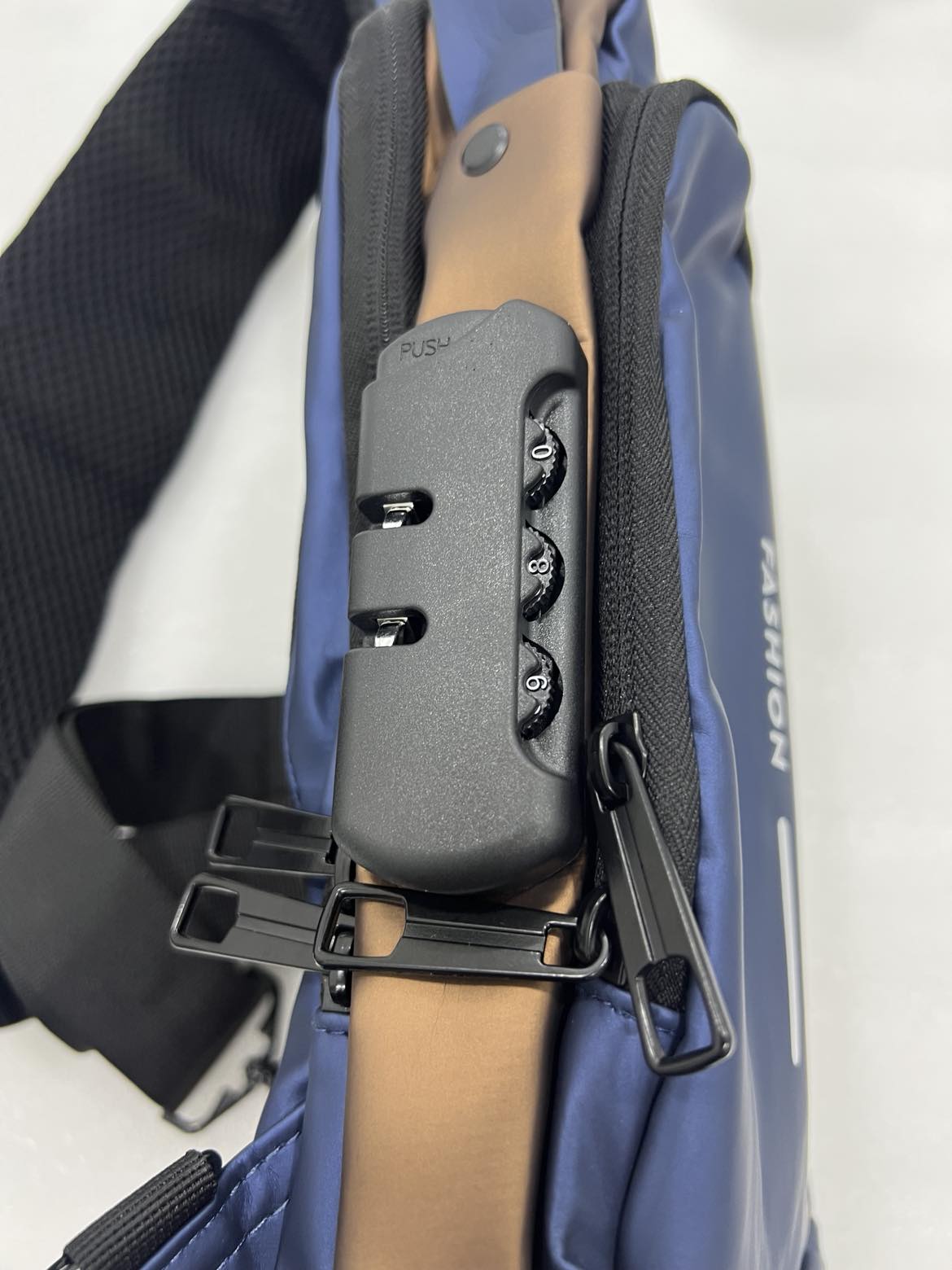 حقيبة الصدر المثالية