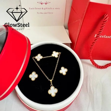 Ensemble Van Cleef Blanc avec boite cadeau