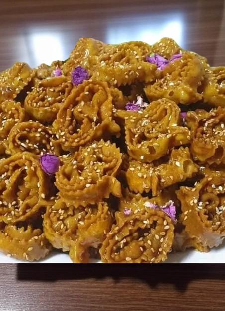 الشباكية اللوز