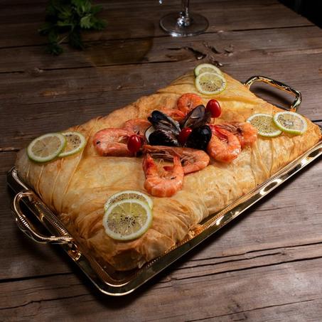 بسطيلة فواكه البحر المستطيلة