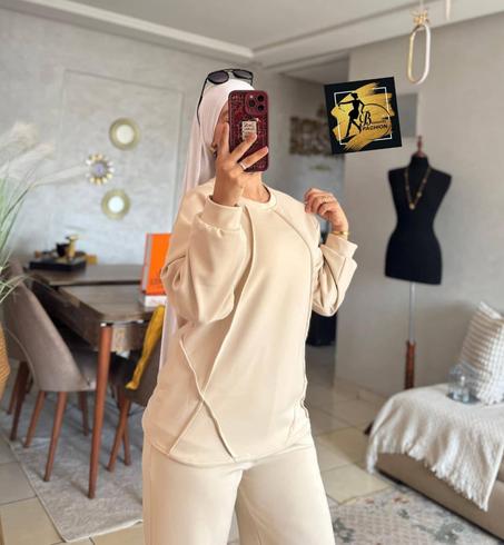 كيطمة قطعين للخروج  مخدمة بثوب مونطونى سكوبا