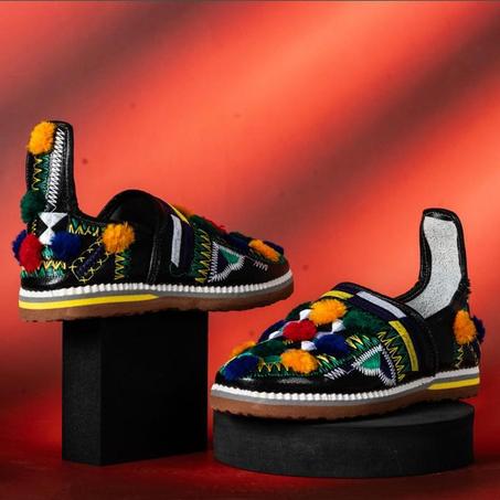 Idoukan Original – La babouche traditionnelle de Tafraout