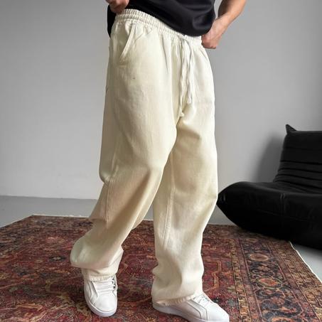 baggy white pant