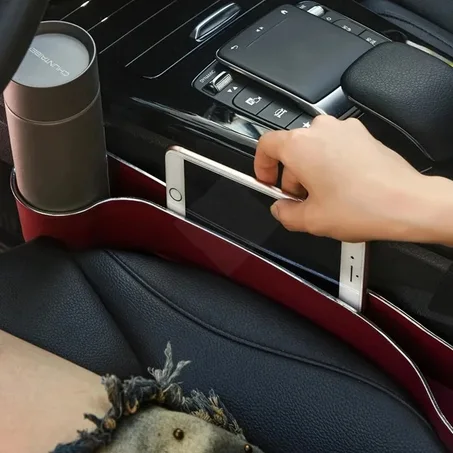 منظم فراغات مقاعد السيارة