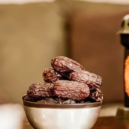 🌴 Dattes Premium Naturelles – Qualité Supérieure pour une Énergie Saine Boite 1 Kg