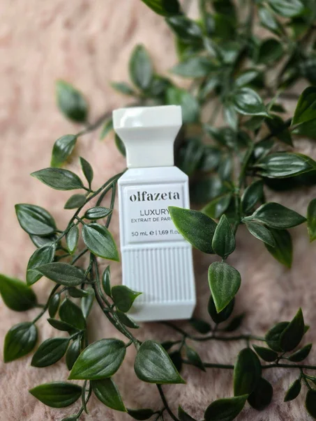 Parfum mixte luxury essence 30% 137