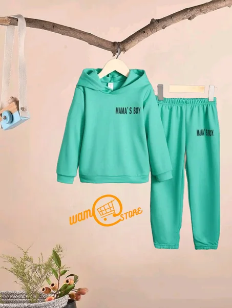 هودي وبنطلون رياضي بطباعة أحرف للاولاد الصغار